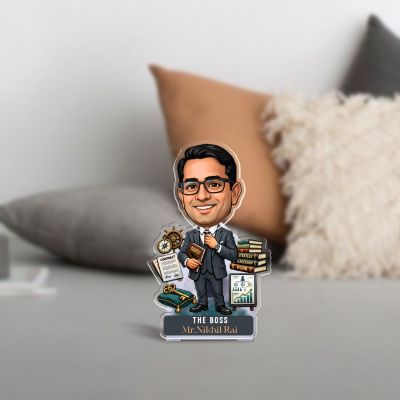 Personalized Bobblehead Caricature Boss Appreciation Table Decor  Gifts for CEOS, Directors & Leaders, Husband, Friends & Colleague  Battery Powered Moving Head Feature